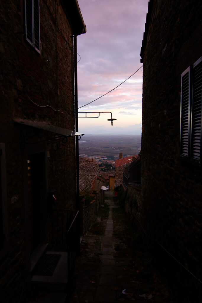 Cortona explore