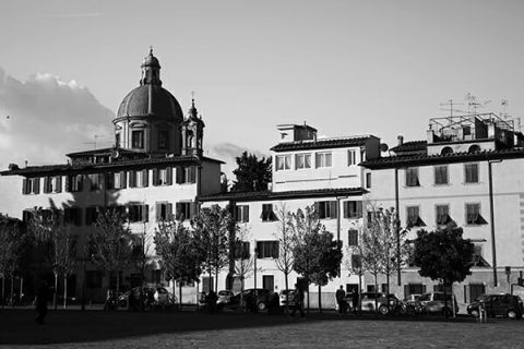 Black and white photo of Piazza Del Carmine in Florence, Italy taken by Photographer, Scott Allen Wilson.