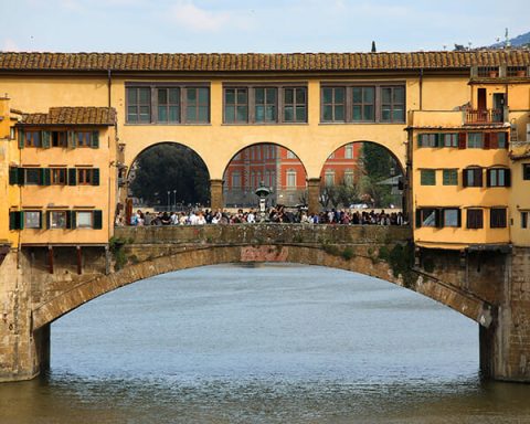 Beautiful photo of the Ponte Vecchio in Florence, Italy taken by Photographer Scott Allen Wilson