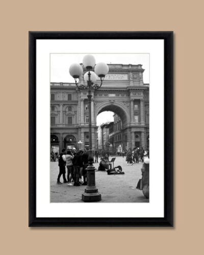 Black and white photo of Piazza Della Repubblica in Florence, Italy by Photographer, Scott Allen Wilson