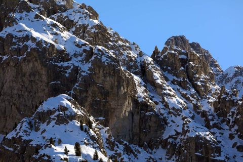 amazing close shot of the mountain peaks covered in snow located in the Dolomites, Italy taken by Photographer Scott Allen Wilson