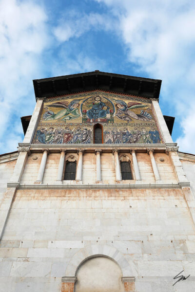The Basilica di San Frediano in the city of Lucca, Italy. By Photographer Scott Allen Wilson.