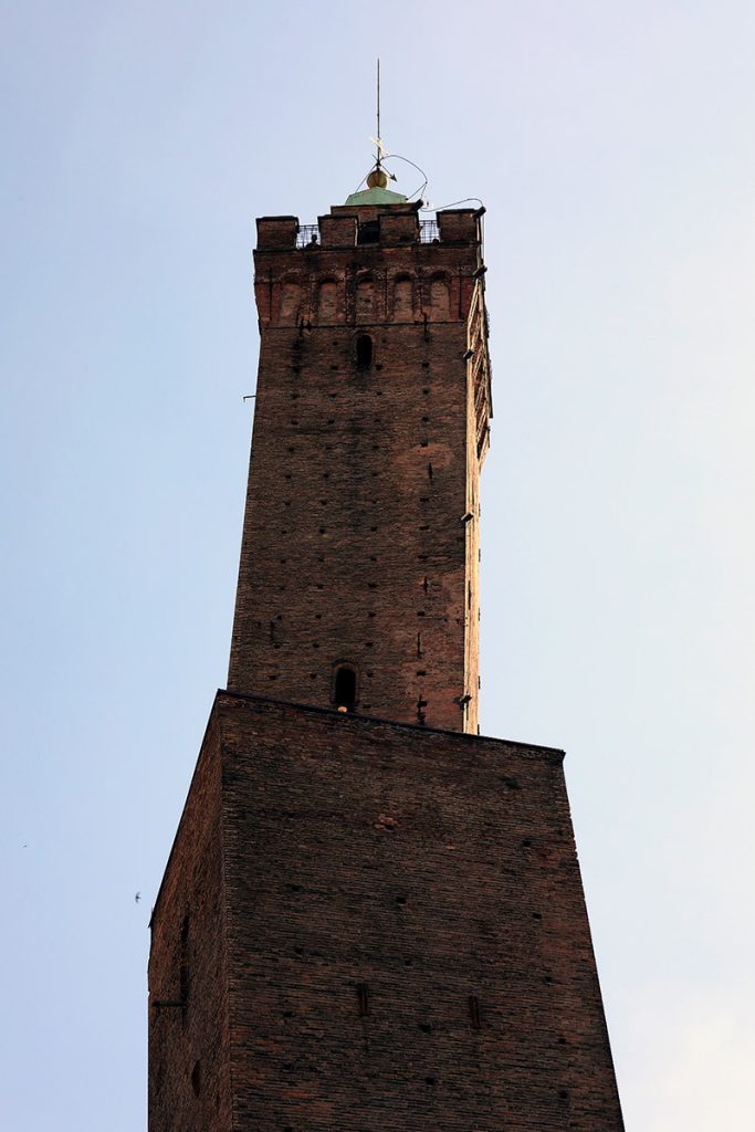 leaning towers in Bologna